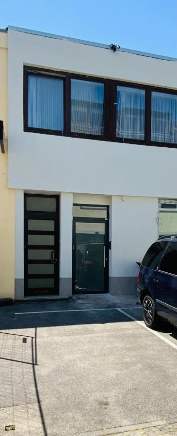 Appartement Sehr Schoenes Haus Mit Terasse Naehe Duesseldorf à Krefeld Extérieur photo